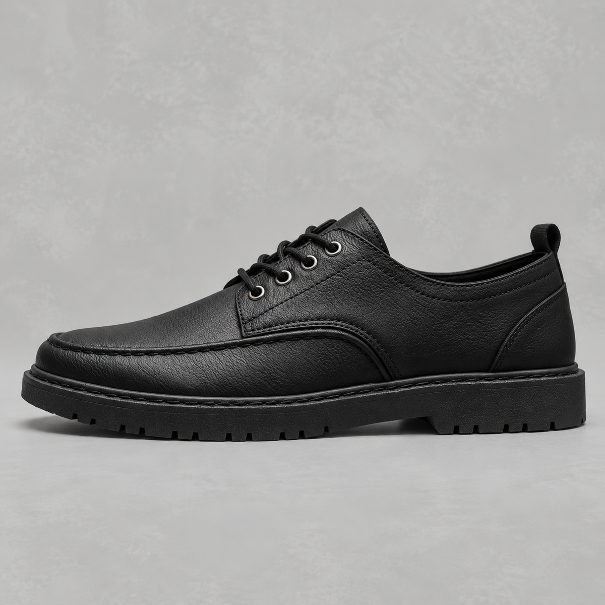 Men’s Leather Shoes – Black Lace-Up Casual Shoes with Round Toe