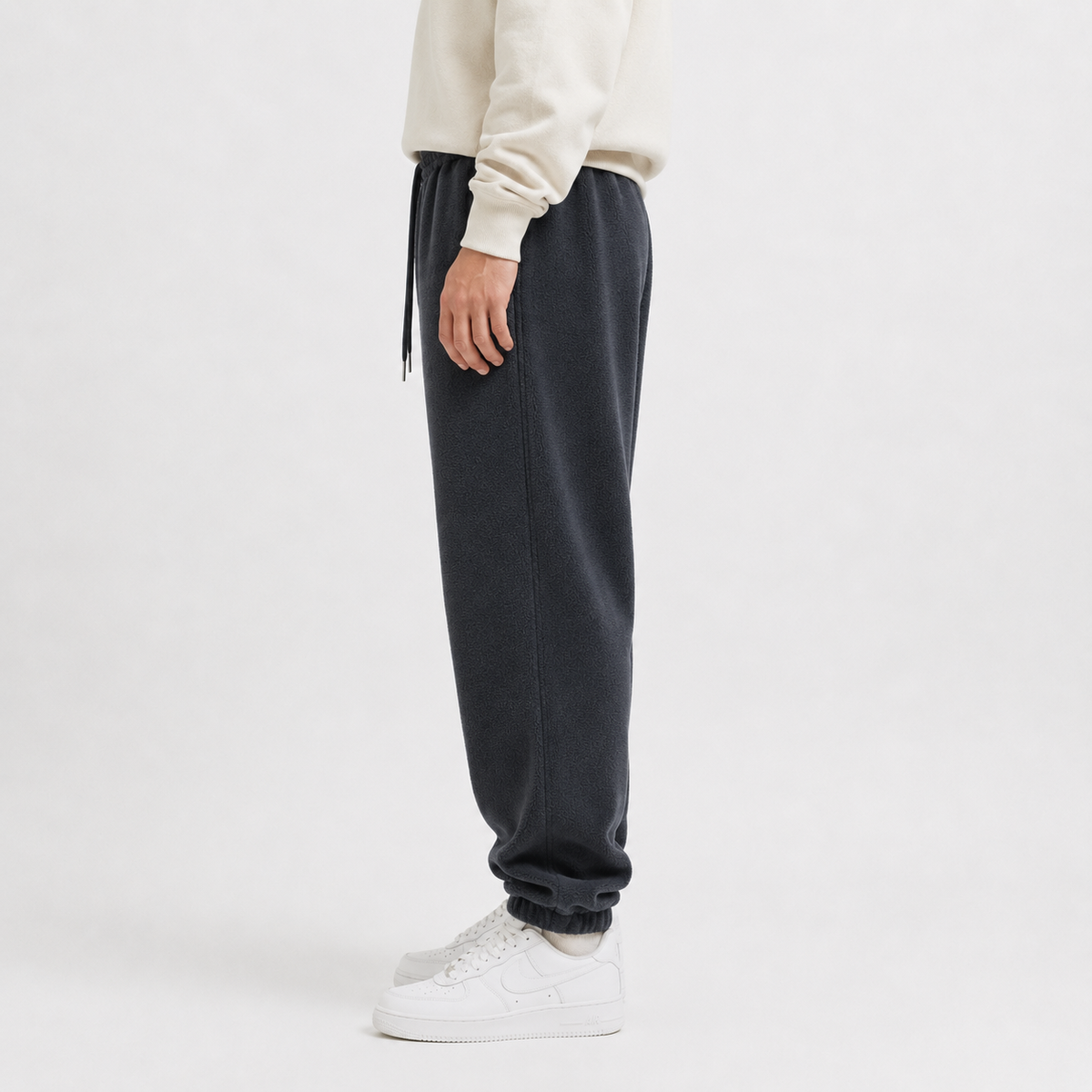 Men’s Fleece Lined Joggers – Thickened Thermal Sweatpants with Elasticated Cuffs