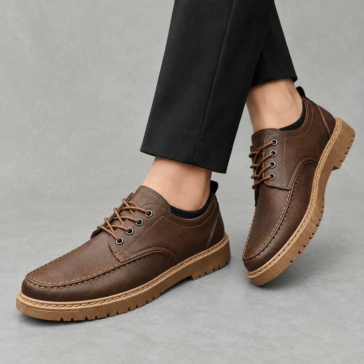 Men’s Leather Shoes – Black Lace-Up Casual Shoes with Round Toe