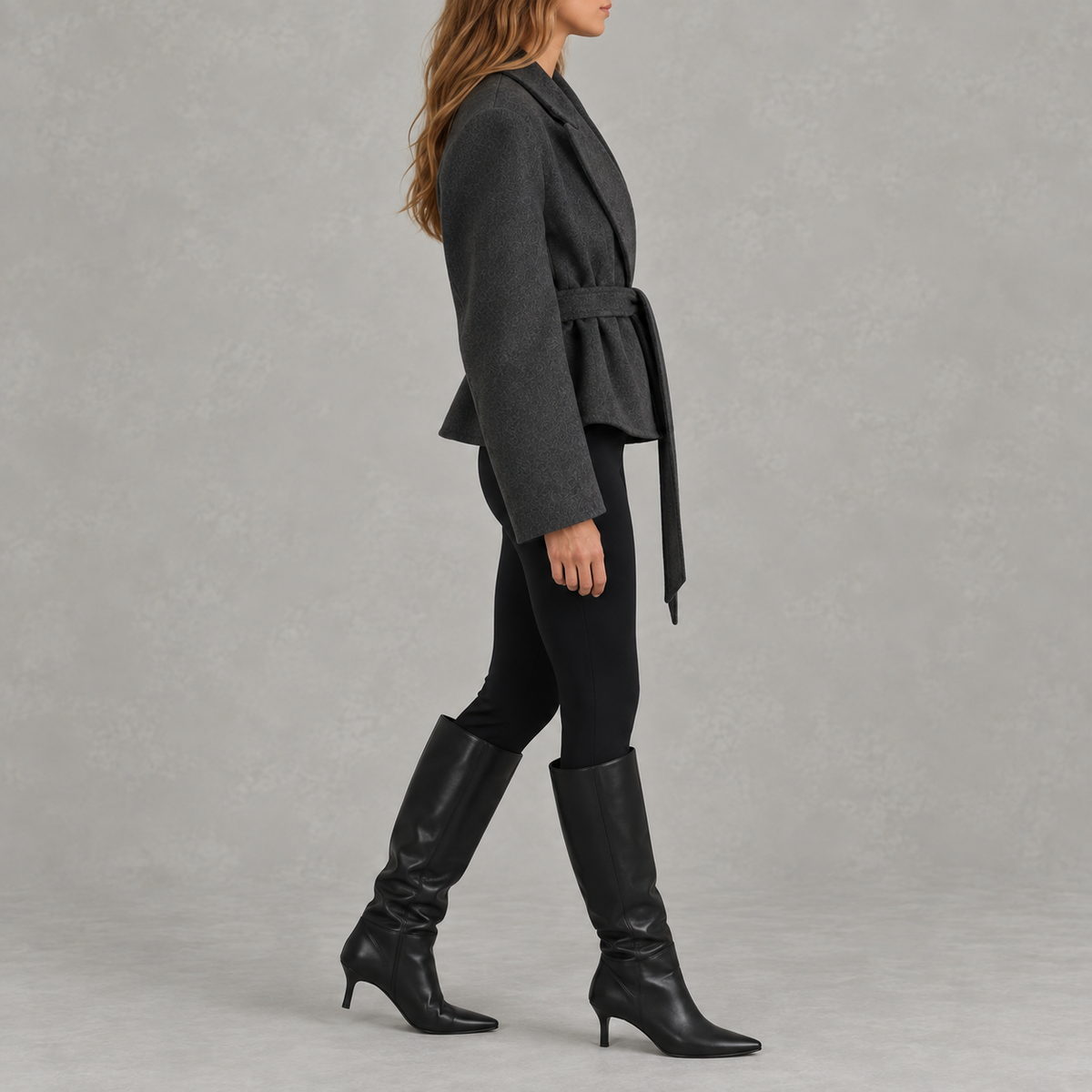Women’s Cropped Blazer – Short Tailored Jacket for Smart Casual Wear