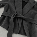 Women’s Cropped Blazer – Short Tailored Jacket for Smart Casual Wear