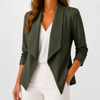 Women’s Blazer – Fitted Pleated Solid Colour Tailored Jacket